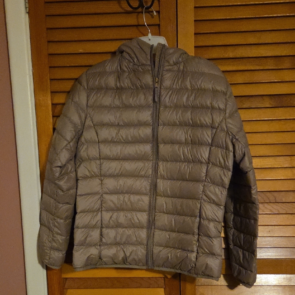 Women's Tan Puffer Jacket